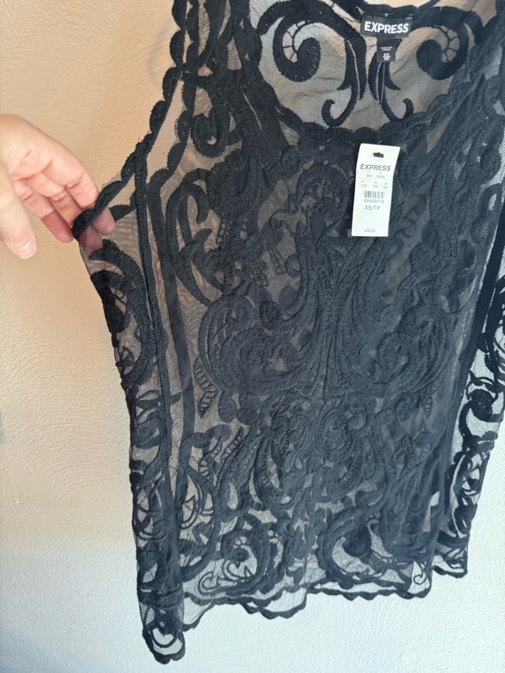 NWT Express Black Sleeveless Lace Overlay Tank Top - Picture 5 of 7
